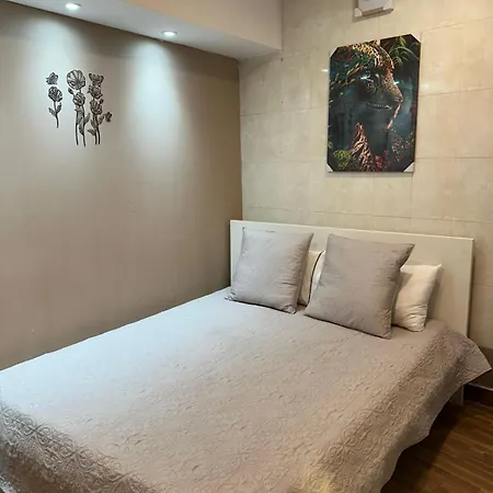 Sn-hostel