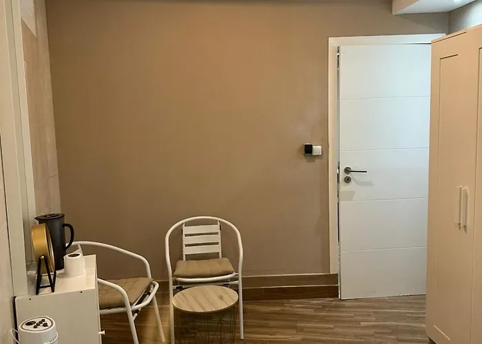 Sn-hostel